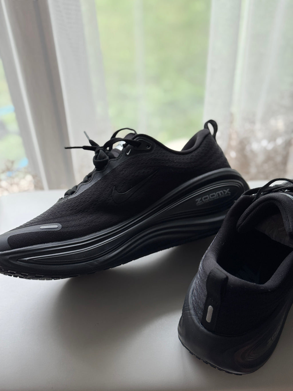 Nike Vomero Plus – Black