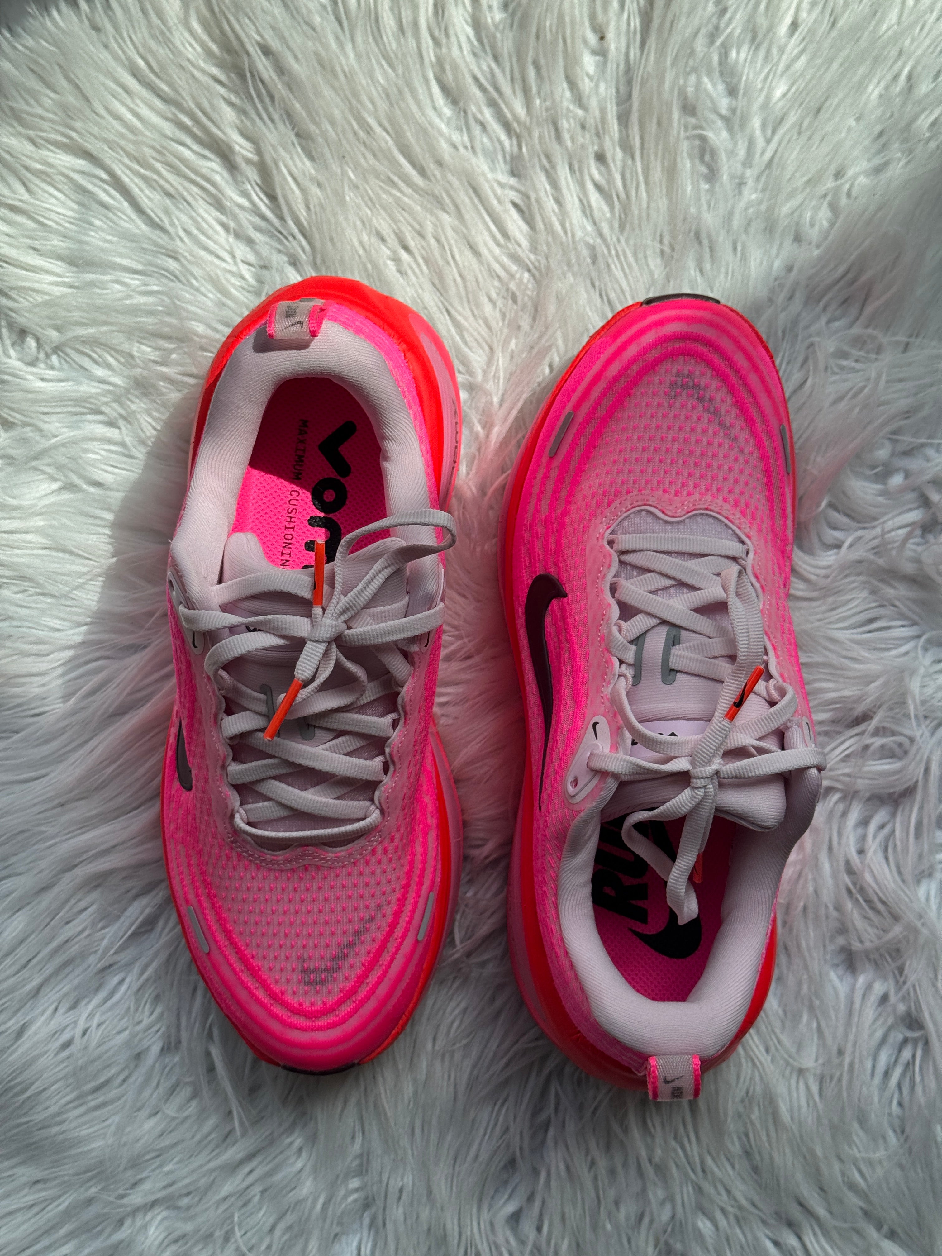 Nike Vomero Plus Pink – Women