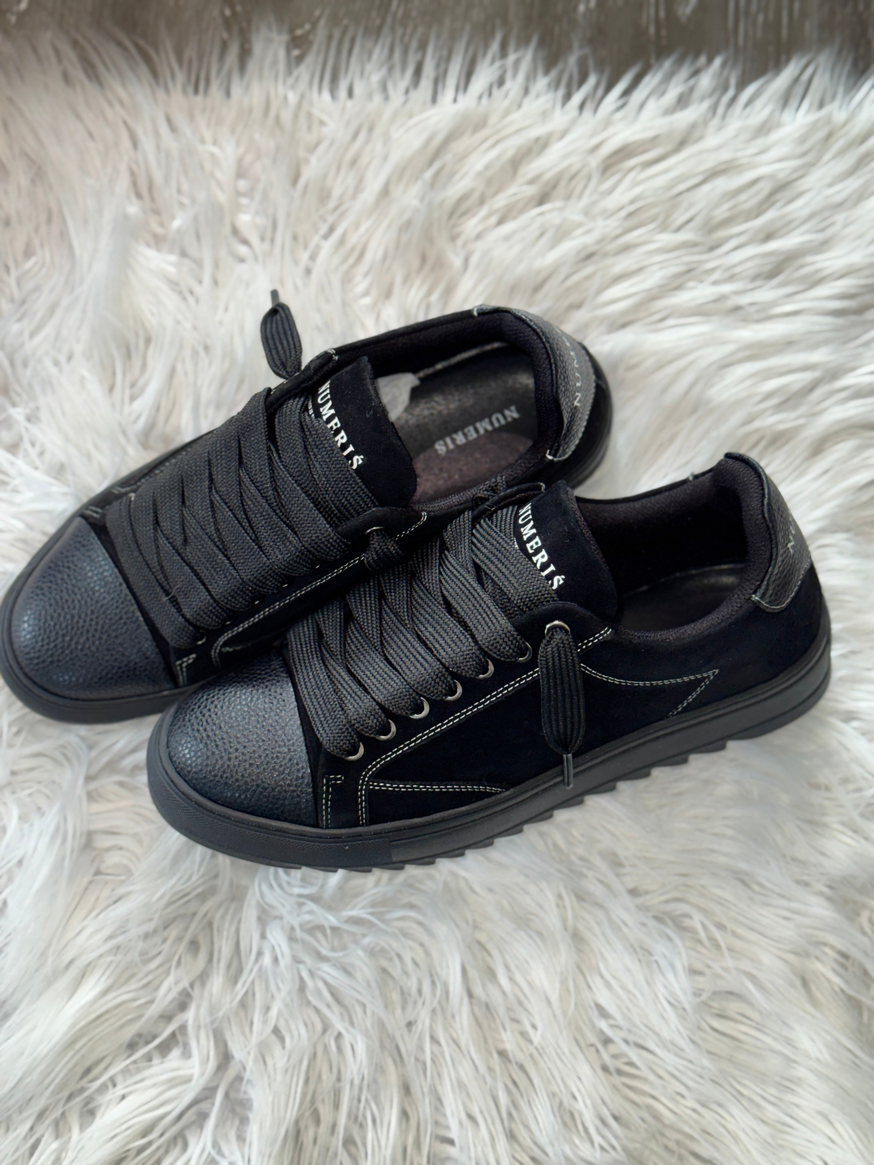 Numeris Black