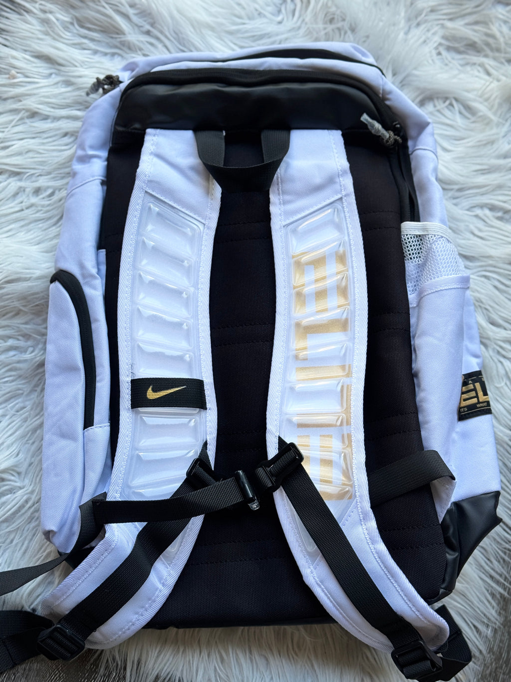 Nike Elite