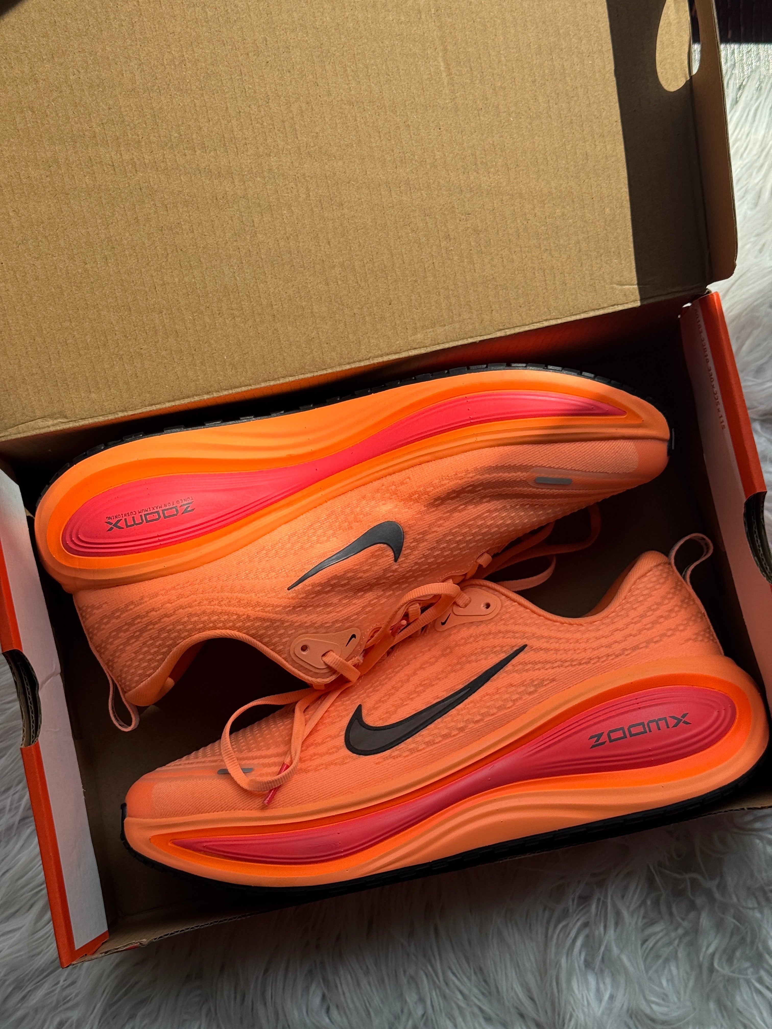 Nike Vomero Plus Orange