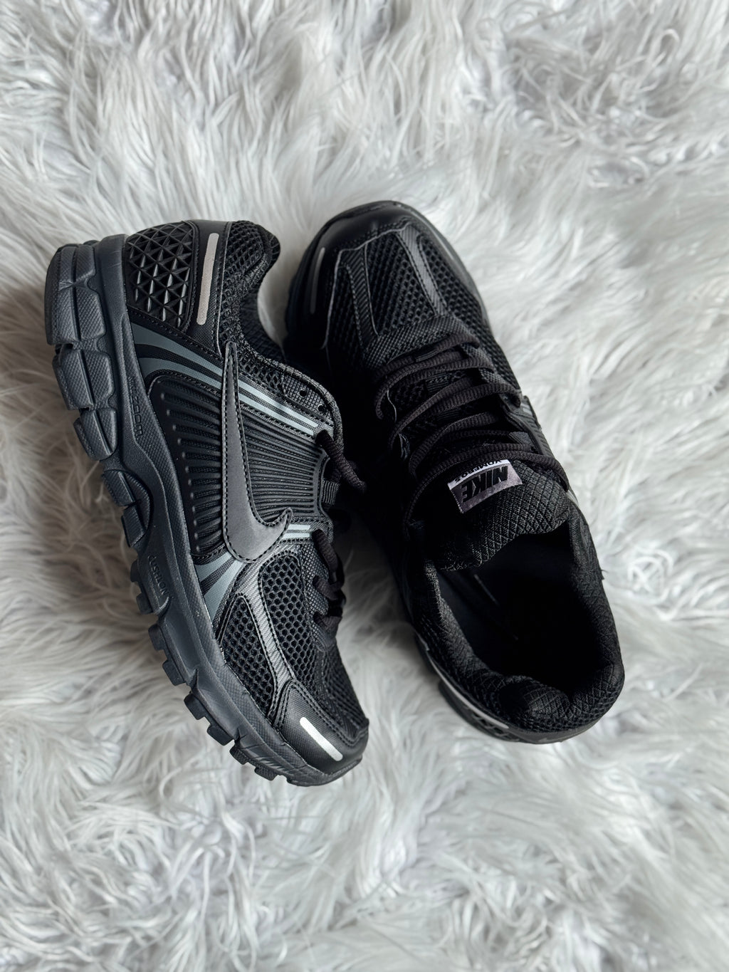 Nike Zoom Vomero 5 – Black
