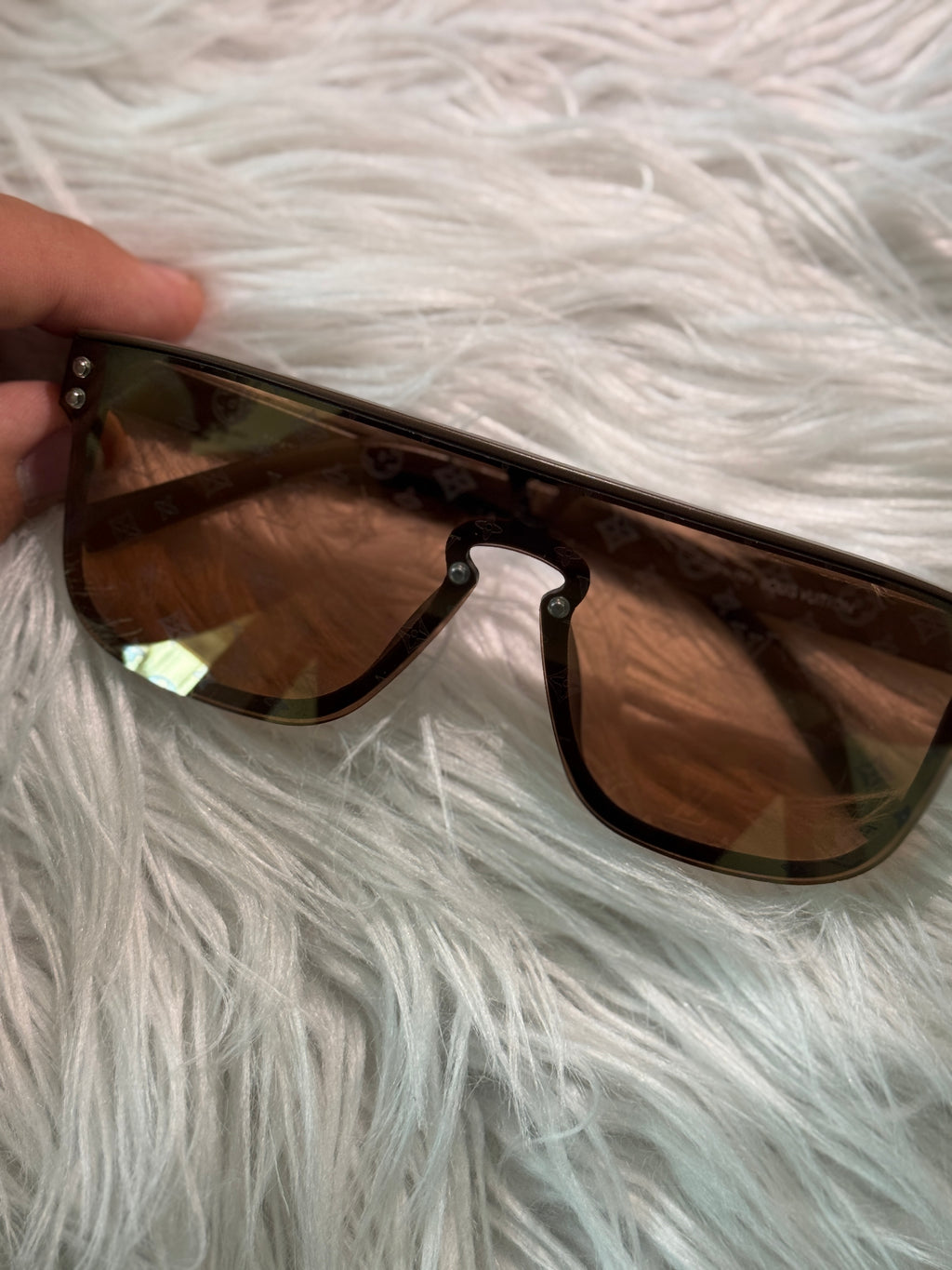 Louis Vuitton Old Money Brown Sunglasses